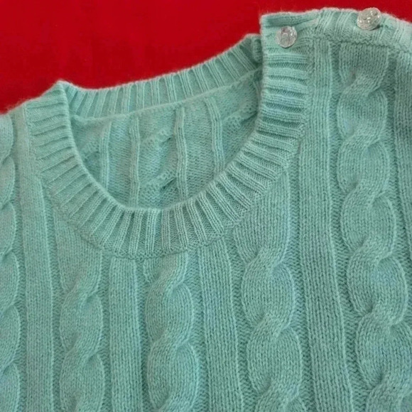 Womans Pale  Blue Turtleneck Pullover Sweater Long Sleeve Soft NWOT - Picture 1 of 8